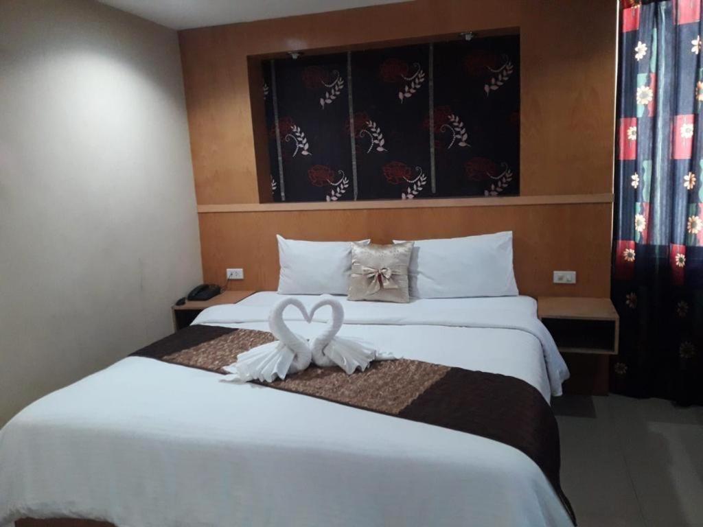 New Pind Balluchi Inn Pattaya Exterior foto